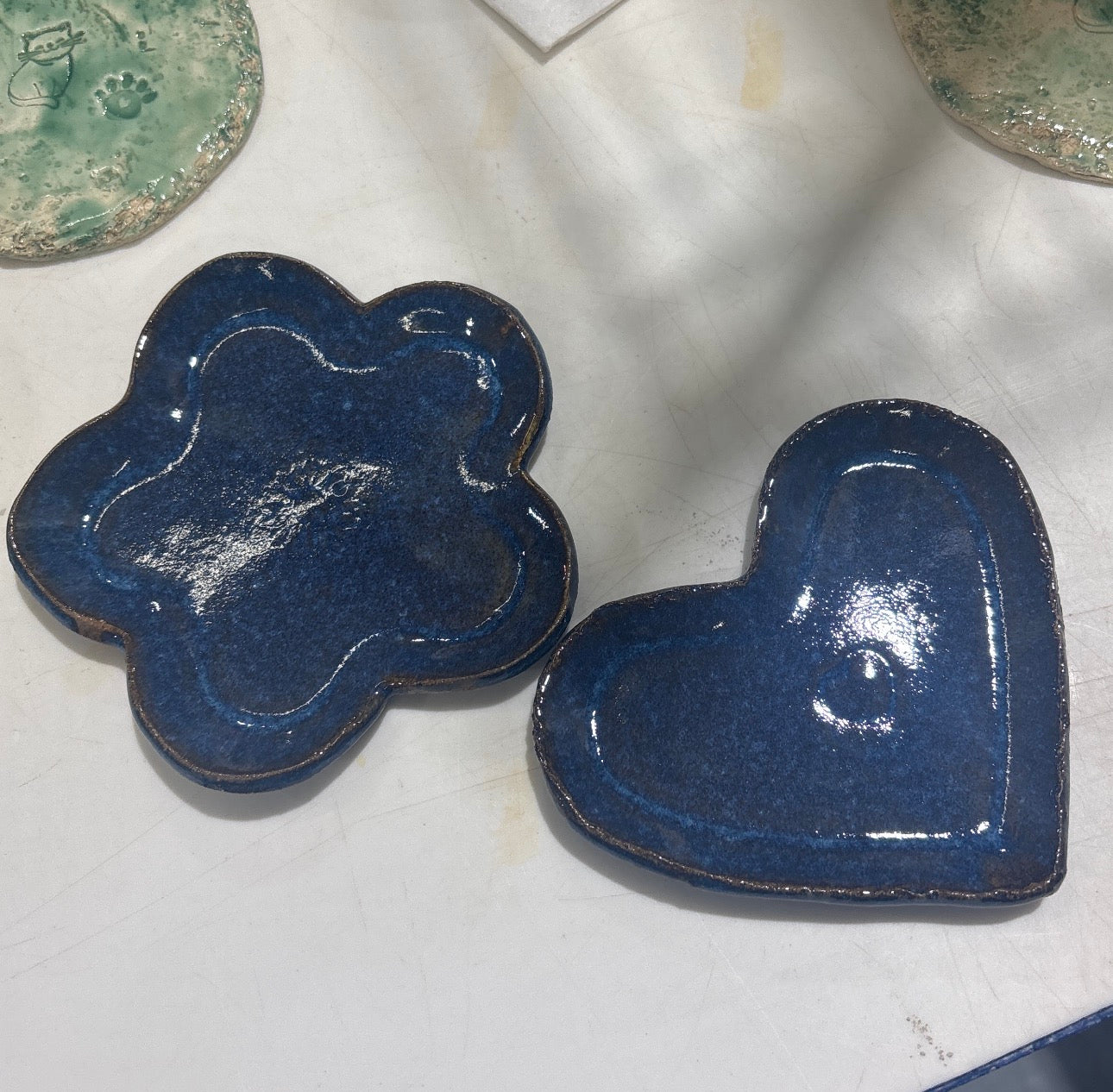 Flower and heart dish