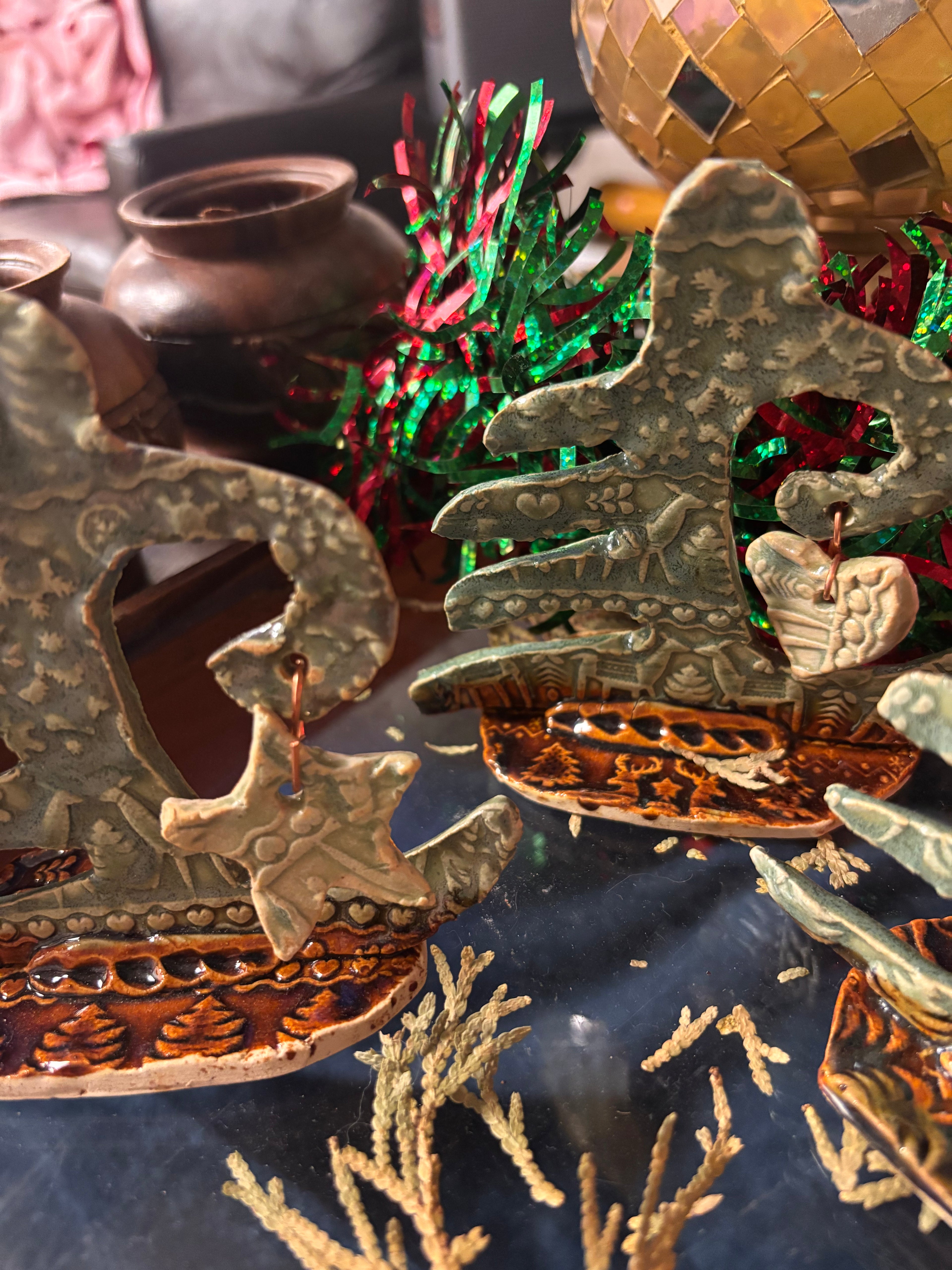 Textured holiday tree