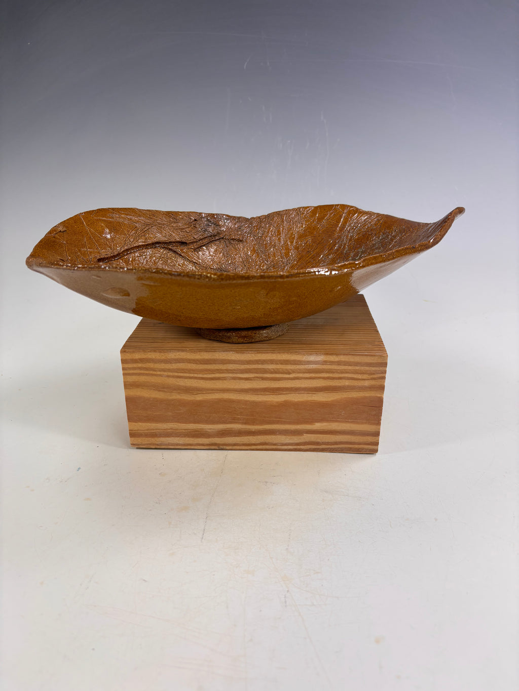Serving bowl